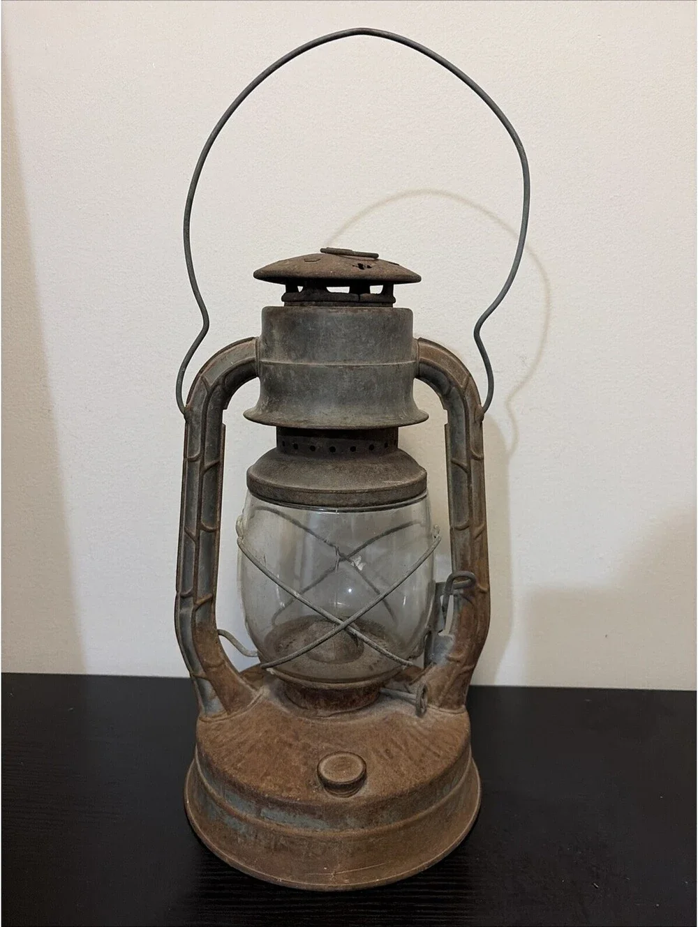 Dietz No. 2 D-Lite Railroad Lantern New York USA Collectible Rare Lighting